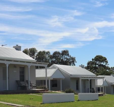 Wagga Wagga Country Cottages Eksteriør billede