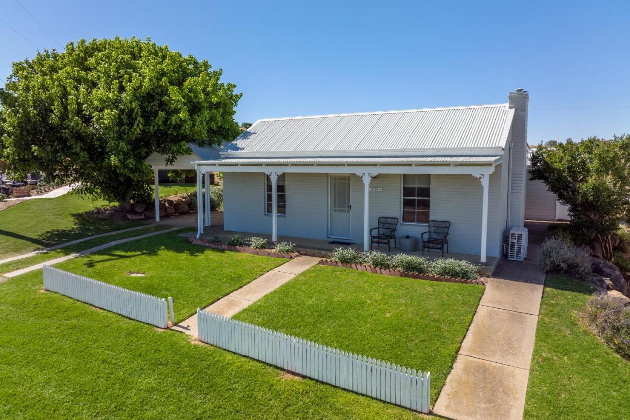 Wagga Wagga Country Cottages Eksteriør billede
